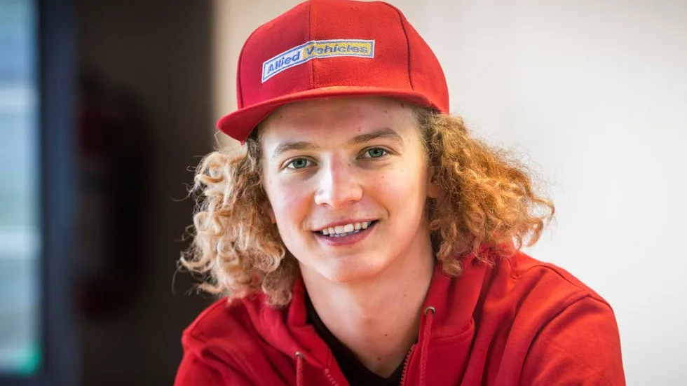 Debutant. Nike Lunna gör elitseriedebut för Rospiggarna.