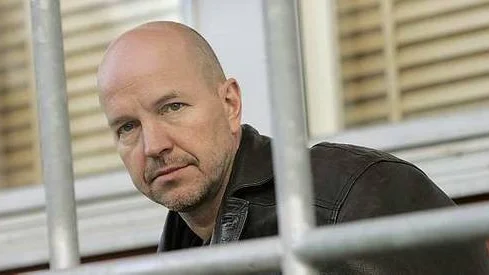 Gellert Tamas nya bok De apatiska är en påminnelse om ett Sverige som man gärna vill förtränga, där sjuka barn definieras som problem, skriver MarieLouise Samuelsson.