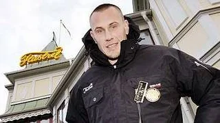 Thomas Lundh, vaktchef på Flustret, upplever att hoten mot ordningsvakterna i Uppsala ökar.