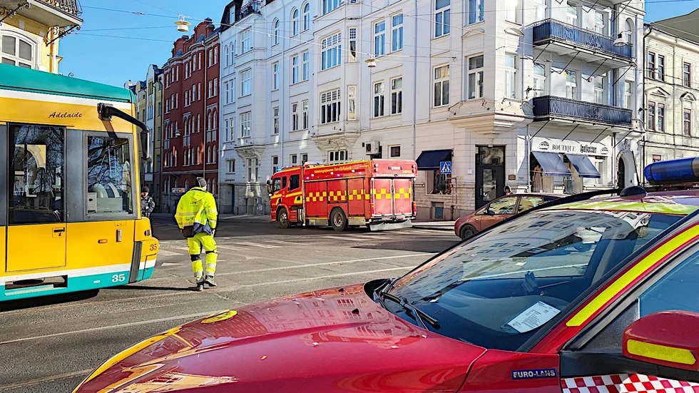 På onsdagsmorgonen larmades SOS Alarm om en vindsbrand på Hörngatan.