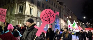 Karensavdraget slår hårdast mot kvinnor – slopa det!