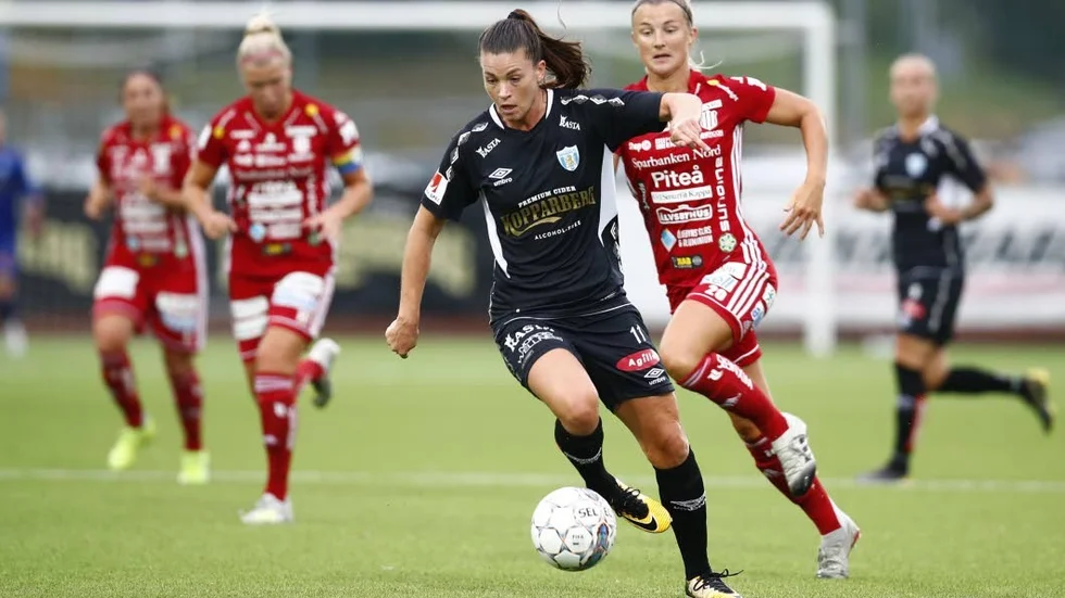Piteå kryssade på bortaplan.