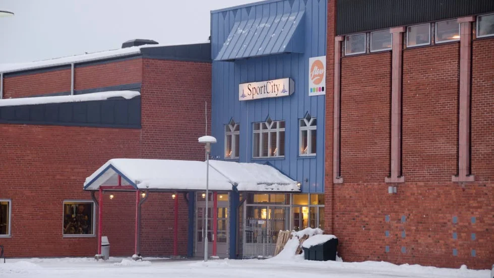 Beslutet om chockhöjningen på den kommunala anläggningen Sportcity i Kalix gäller. 