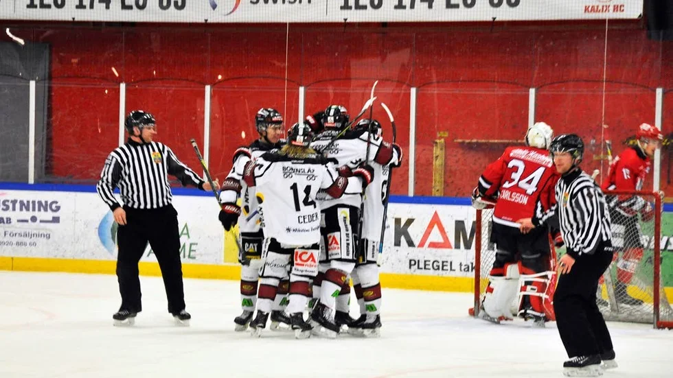 Boden kunde jubla efter premiären i Allettan då laget vann länsderbyt mot Kalix på bortaplan.