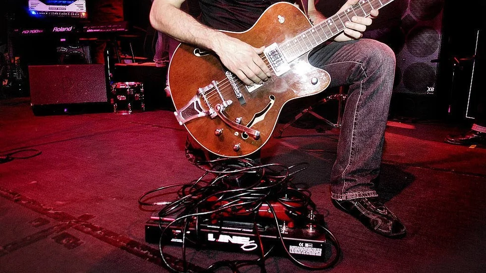 Många fantasitiska solister har spelat elgitarr på Uppsalas scener. Men instrumentet befinner sig i en nedgång, enligt skribenten.