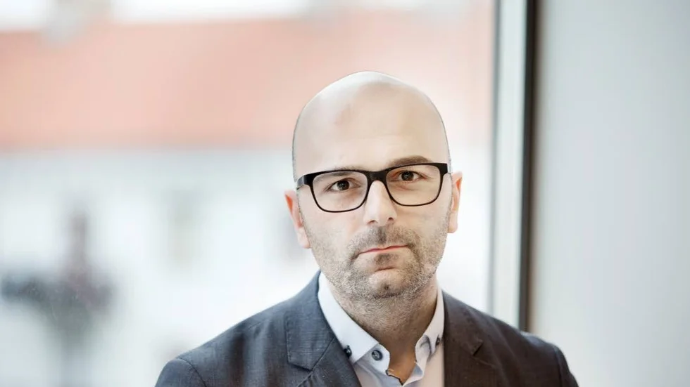 Christian Blomberg, stadsbyggnadsdirektör, svarar på insändarskribenten som undrat hur man ska bygga spårvagn i Uppsala där det finns en påtaglig höjdskillnad.