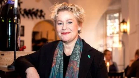 Maria Ulin skall strax fylla femtio år.