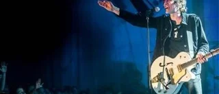 Håkan Hellström går sin egen väg