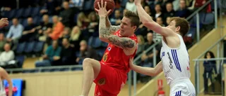 Tvingas flytta till Rosendal