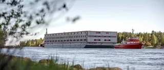 Se: Här anländer fartygshotellet