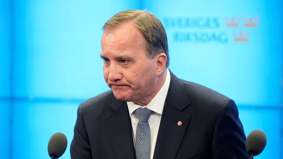 Stefan Löfven vill inte riva upp skolplikten, trots brevet från sjuårige Luleåbon Zackarias.