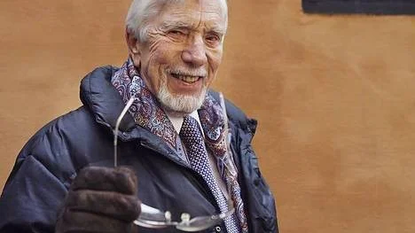 Owe Thörnqvist firar sin 80-årsdag med en födelsedagsshow.