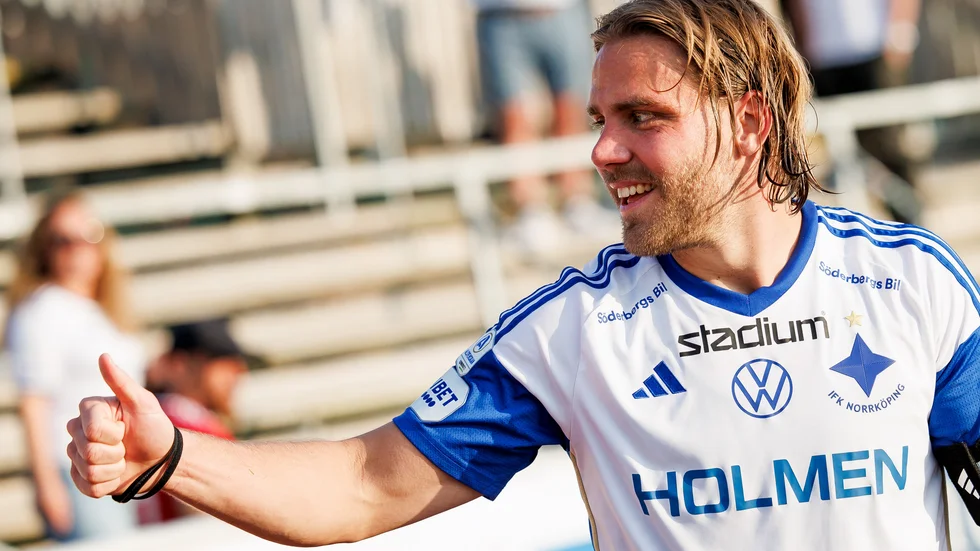 Christoffer Nyman och IFK Norrköping tar sig an AIK i en vänskapsmatch på måndag. Vi sänder matchen.