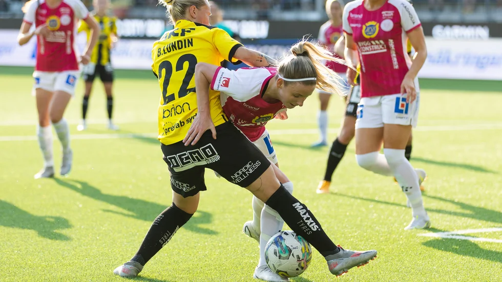 Uppsala fotboll gästade serieledande BK Häcken.