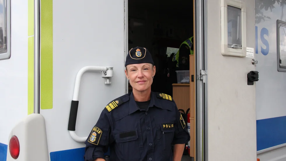 "Vi stärker upp där det behövs", säger den tillförordnade lokalpolisområdeschefen Åsa Larsson, som var på plats i Gottsunda under tisdagen. 