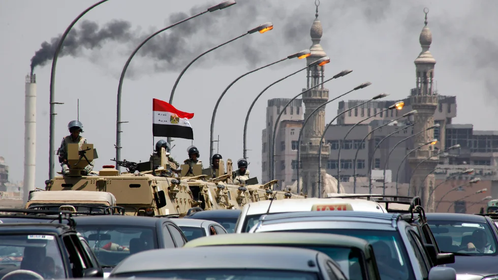 Trafikolyckor är vanligt förekommande i Egypten, framför allt på grund av dåliga vägar och för höga hastigheter.