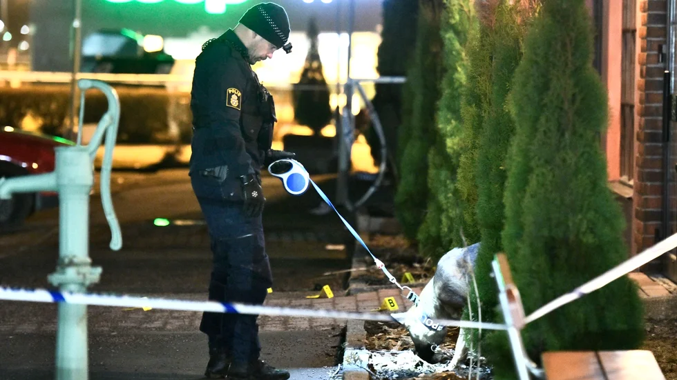 En man i 40-årsåldern sköts ihjäl utanför en restaurang i Uppsala 2017. Nu har en man begärts häktad misstänkt för mordet. Arkivbild.
