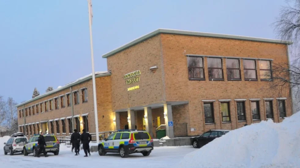 Misshandelsåtal. Pappan misstänks för att ha misshandlat sitt eget barn.