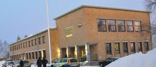 Misstanken: Pappan dunkade barnets huvud i golvet