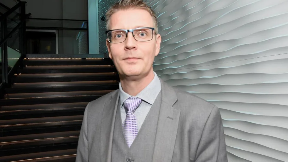 Kritisk. Mattias Karlsson tycker att de rödgröna driver bort privata aktörer.