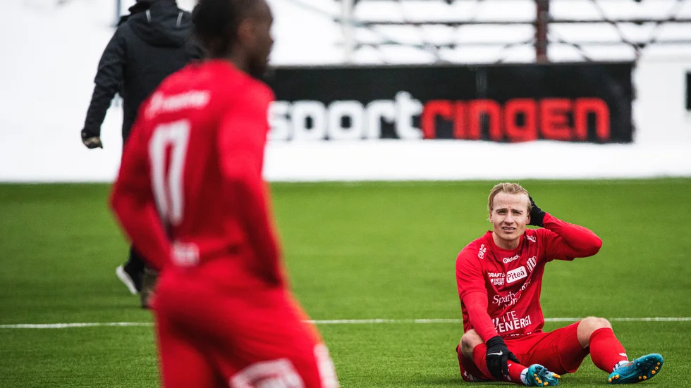 Henrik Millbert och Piteå IF åkte på en svidande förlust då Hammarby TFF vände 0-2 till seger.