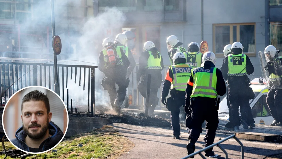 Katrineholmaren Tommy Ahlén var yttre befäl för polisen under de våldsamma upploppen i Navestad. Nu vill han berätta, för att folk ska förstå vad som hände.