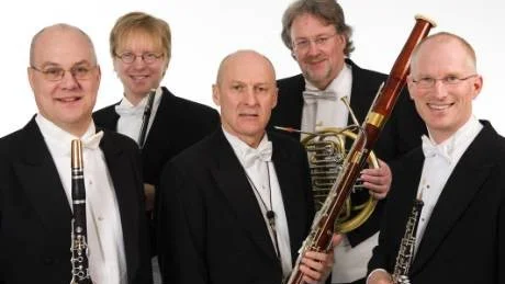 Gotlands Blåsarkvintett består av Magnus Dungner på klarinett, Lars Linna på flöjt, Zbigniew Jakubowski på fagott, Tomas Danielsson på horn och David Nisbel på oboe.                                                                                                                                     foto: Göran Nilsson, Bildvision