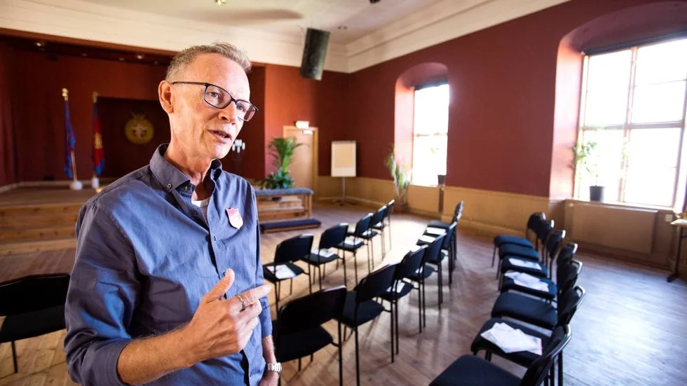 Oscarssalen i Krukmakarens hus var tidigare teatersalong. Sedan Frälsningsarmén tog över fastigheten på 1910-talet har salen använts för gudstjänster.