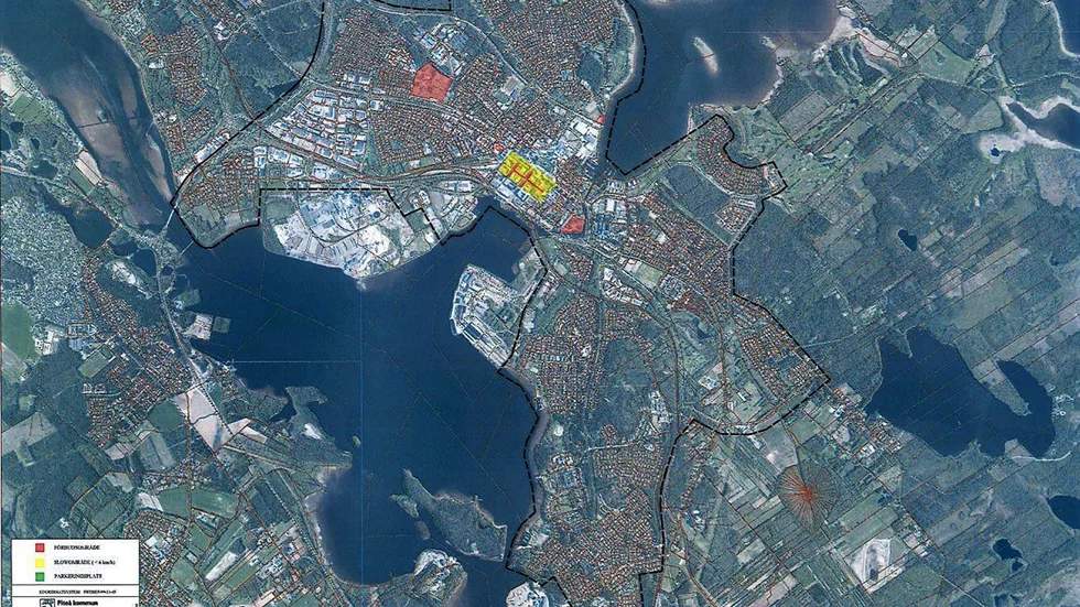 Piteåborna kommer att kunna hyra elsparkcyklarna och använda dem dem inom det streckade området. De rödmarkerade platserna är förbudsområden.