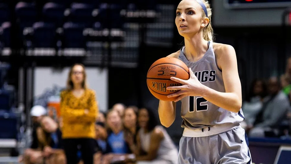 190 cm långa och mångsidiga basketspelaren Hailey Tucker är klar för Visby Ladies.