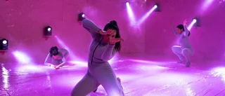 Dansshow ifrågasätter popkulturen