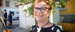 GT recenserar landshövdingens bok: "Bitskt, men sympatiskt, från höga hästars höjd"