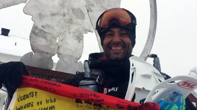 Herrsegrare. Spanjoren Vincente Juan var snabbast av alla i extremloppet Ice ultra.
