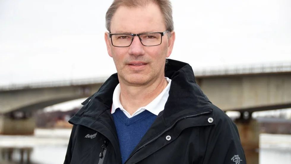 BRIST PÅ BARN I FÖRSKOLORNA. Sven Nordlund om varför politikerna lägger ned förskolorna i Björkfors och Morjärv.