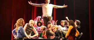 Isak Bendelins tar plats i rockoperan Rent