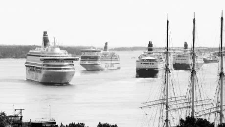 Jag fyllde vuxen (30 år) i förra månaden och firade i all enkelhet på Åland tillsammans med maken. Åland kändes extra lockande då jag aldrig varit där tidigare och jag blev hänförd av skönheten och närheten; så typisk Norden, så typisk Östersjön. Skriver Hanna Westerén i sin krönika.
