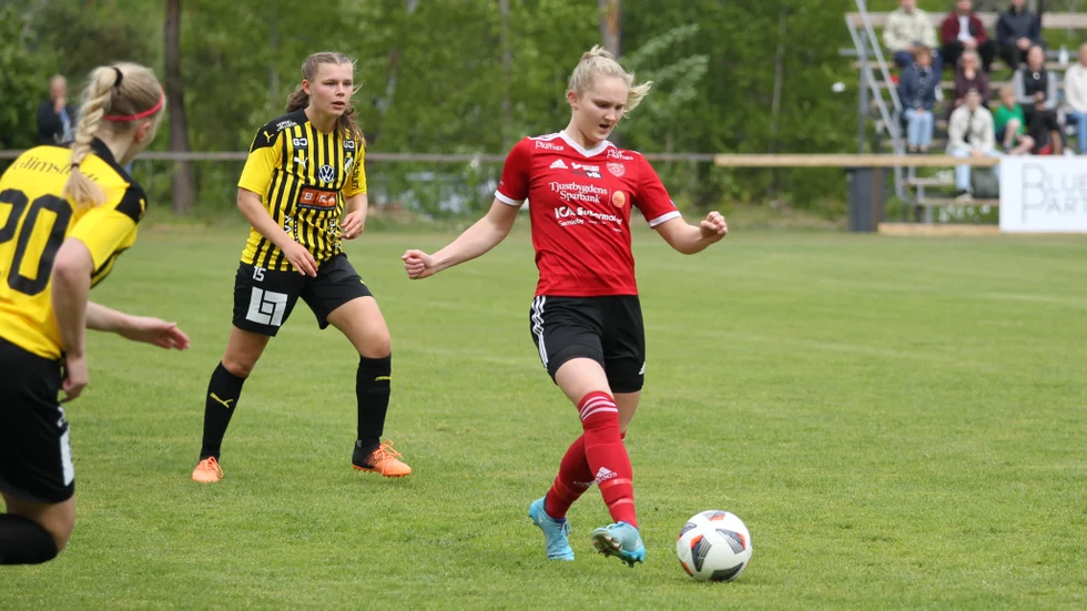 Örby på bortaplan väntar för Tove Carlberg och Tjust i division 1.