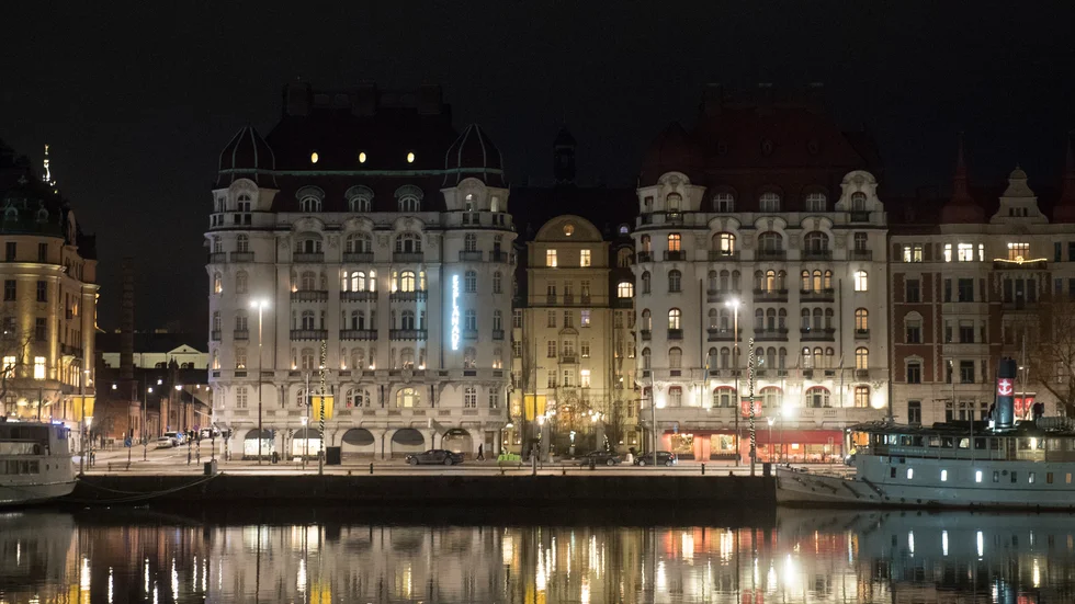 Hotel Diplomat och Hotel Esplanade på Strandvägen i Stockholm. Arkivbild