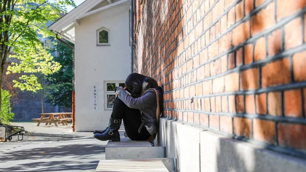 De långa köerna till barn- och ungdomspsykiatrin är ett problem som måste lösas snarast möjligt, menar skribenten.