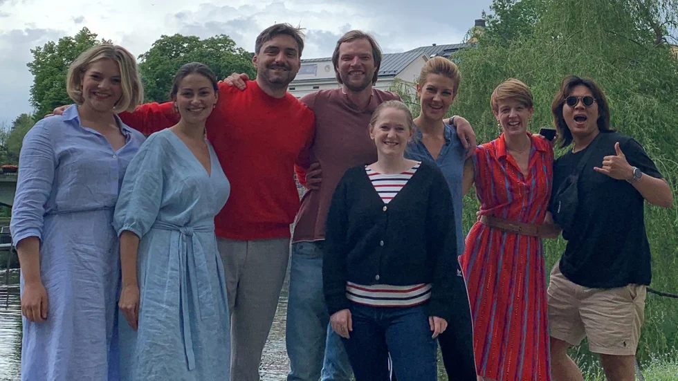 Här är de åtta finalisterna, som möts på scenen i De Geerhallen i Norrköping i den åttonde upplagan av Stenhammartävlingen. Rebecka Wallroth, Vera Taleko, Zaza Gagua, Clarke Ruth, Marie Dominique Ryckmanns, Emma Sventelius, Abigail Levis och Yohan John Ji.