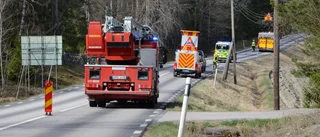Två bilar i krock utanför Björnlunda – förare missade att bilen framför skulle svänga