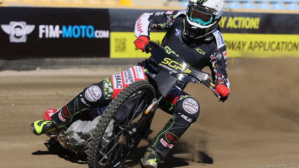 Fredrik Lindgren fick klivia upp på prispallen i GP-tävlingen i Warszawa.