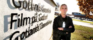 Protester för skolans överlevnad
