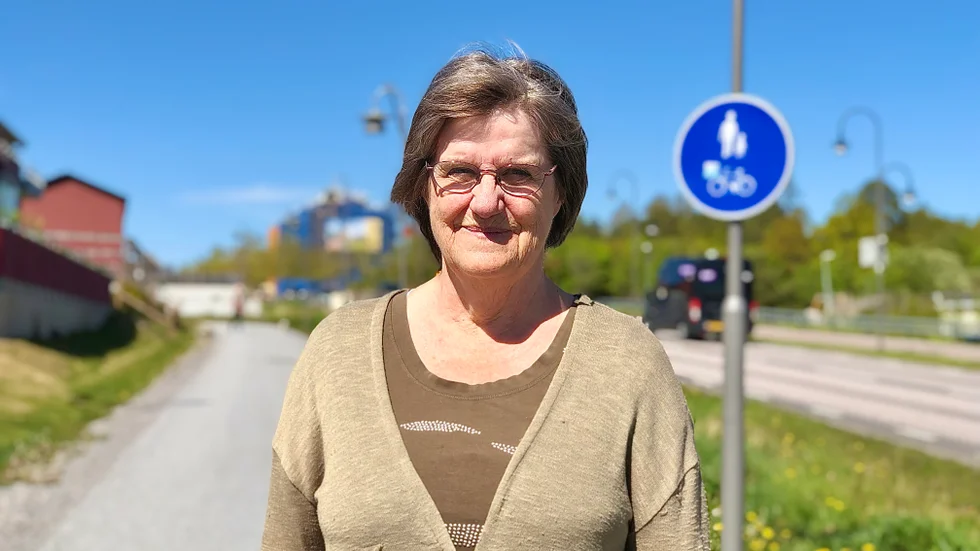 Marie Wallum krockade med en ung älg på E20. "Skaffa en krocksäker bil", säger hon. Bilen hon körde vid olyckan är en Hyundai ioniq 5.