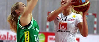 Hon blir kvar i Visby Ladies
