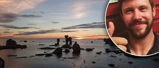 Han har fyra olika sommarjobb