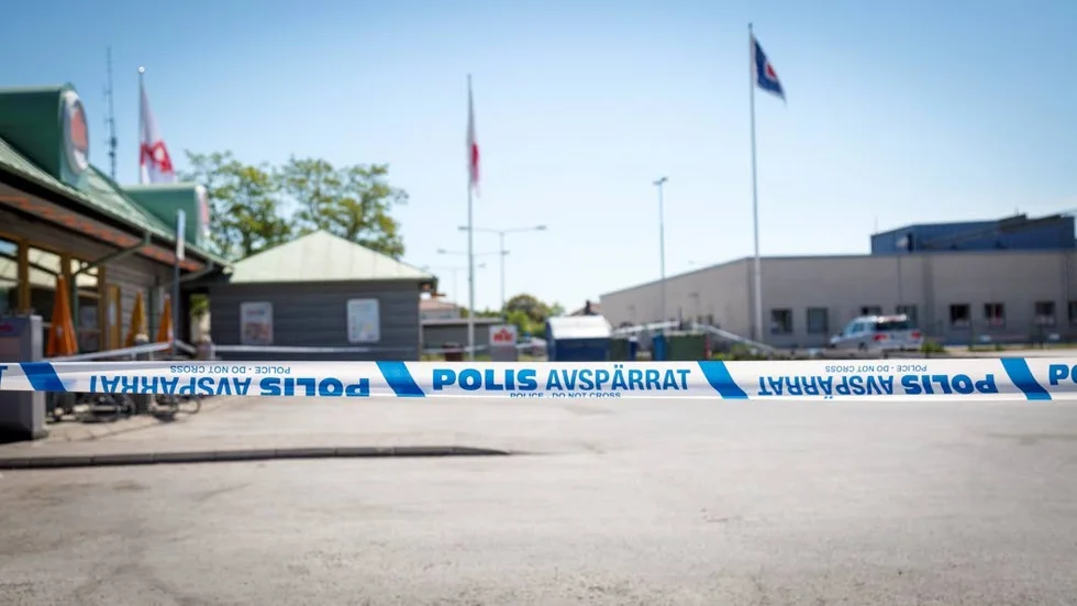 Det var utanför Max i Visby som den 29-årige mannen ska ha knivhuggit en annan man efter ett bråk.