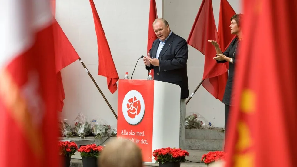Göran Persson (S). Efter regeringen Bildts katastrofala hantering av den ekonomiska krisen i början av 1990-talet, räddade Göran Persson Sverige.