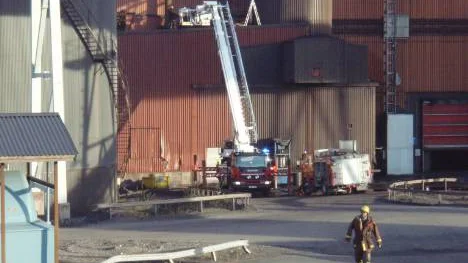 En brand bröt ut i pelletsverket i Svappavaara natten till onsdagen. Ingen person kom till skada.FOTO: Johan Stålnacke