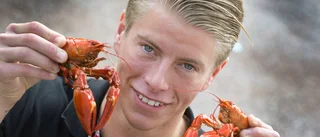 Kräfthandlare väljer exotisk fisk
